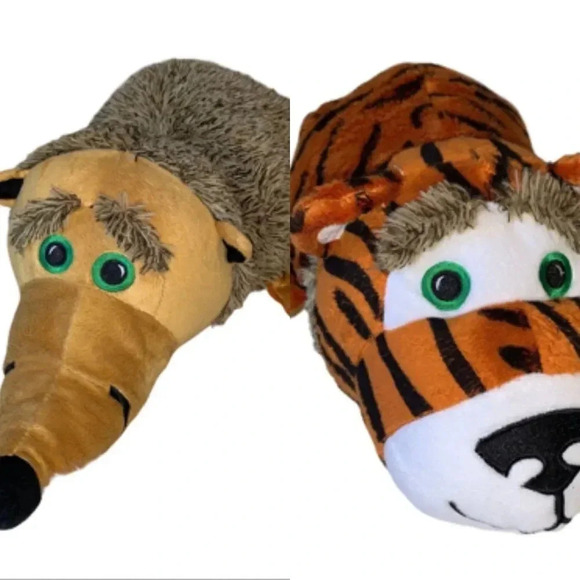 FLIP A ZOO Plush 2-in-1 Toy 17" Happy the Hedgehog & Rio the Tiger - Picture 1 of 12